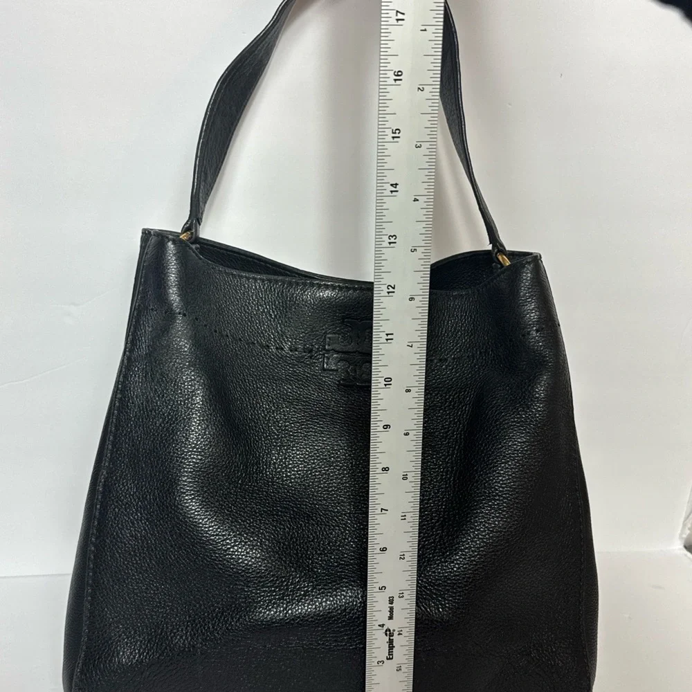 Tory Burch Elegant Black Leather Tote Bag